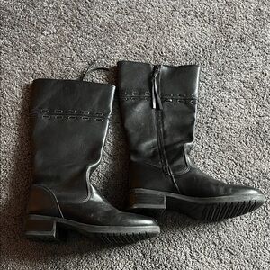 L.L. Bean Black Leather Lined Boots Size 7